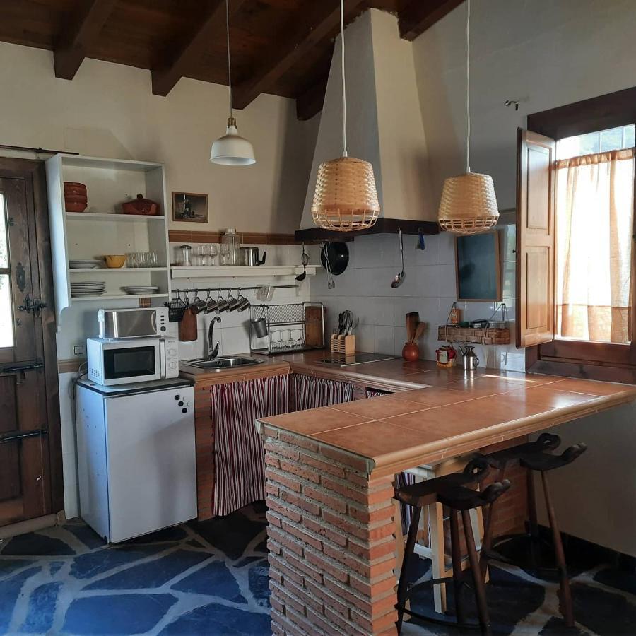 Palacio Viejo De Las Corchuelas Torrejón el Rubio Exteriör bild